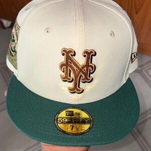 Mets 7 1/2 New Era Gray and Black 59FIFTY Cap